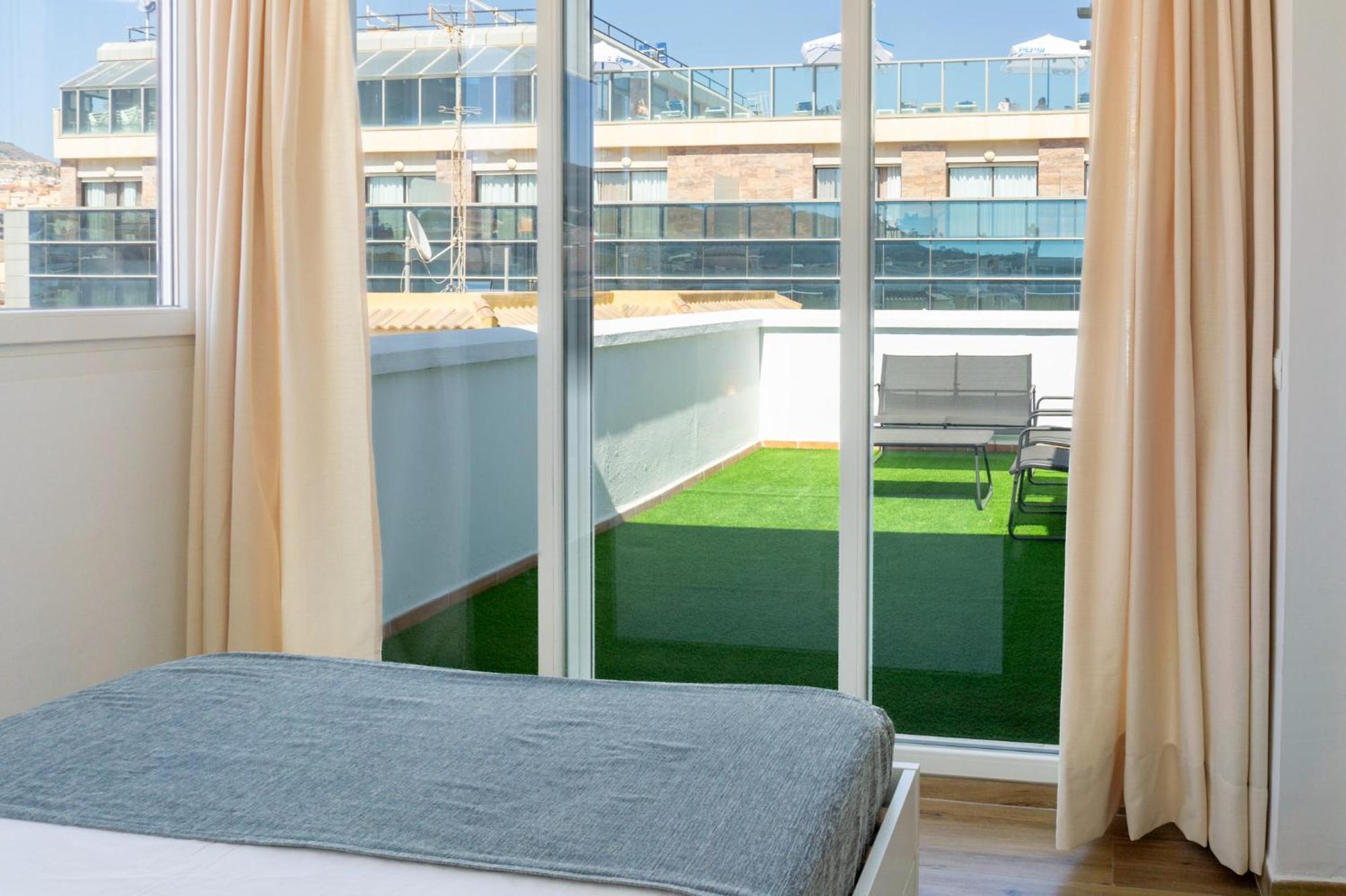 Apartamento Con Terraza En La Playa La Cala Del Moral Exterior foto